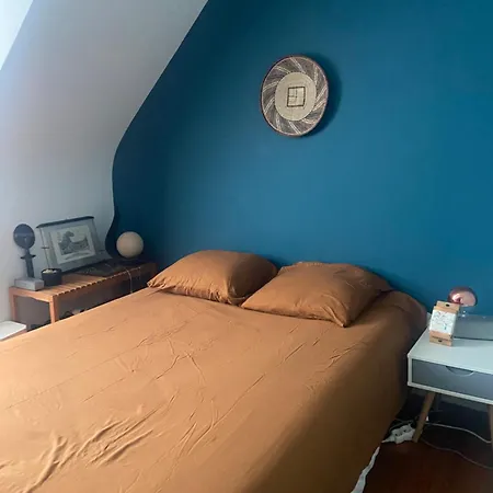 Chez Particulier Avec Sdb Et Etage Independant Proche Arena Kwatera prywatna