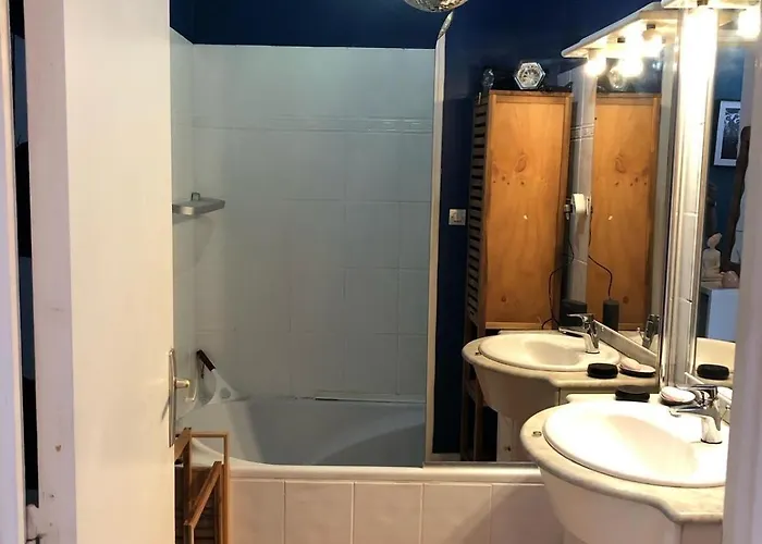 Chez Particulier Avec Sdb Et Etage Independant Proche Arena Brest